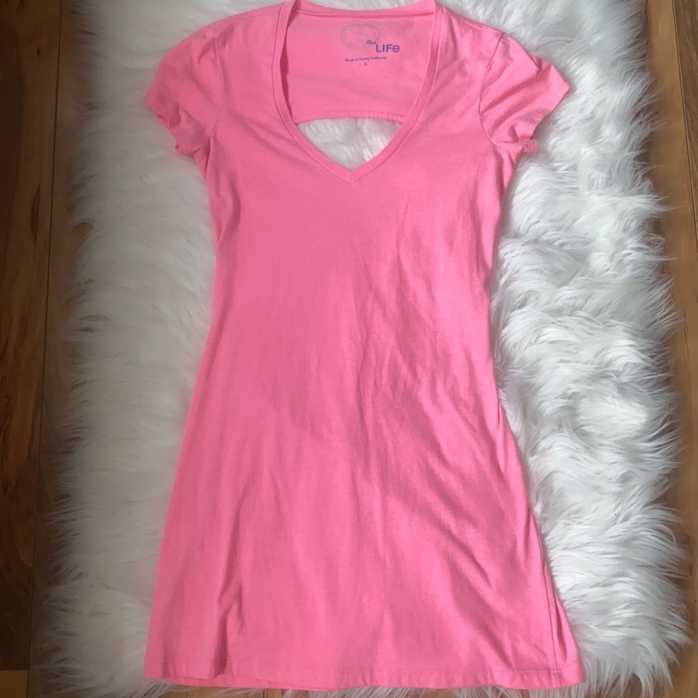 Open back T-shirt